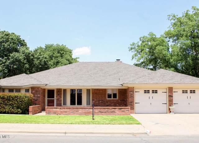 Property at 3108 78th St, Lubbock, TX 79423, 4 beds, 3 baths