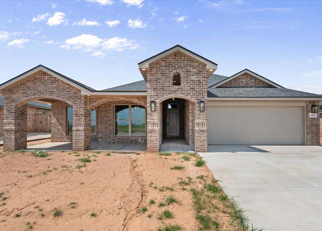 Property at 1410 E 29th St, Wolfforth, TX 79382, 4 beds, 3 baths