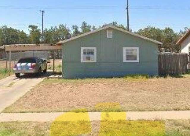 Property at 2442 E 30th St, Lubbock, TX 79404, 3 beds, 1 bath