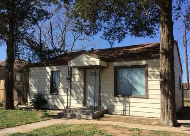 Property at 104 Avenue U, Lubbock, TX 79415, 2 beds, 1 bath
