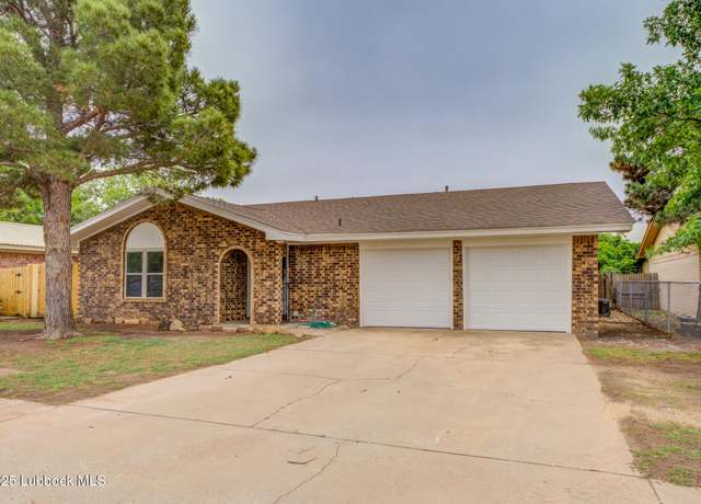 Property at 5535 1st St, Lubbock, TX 79416, 3 beds, 2 baths
