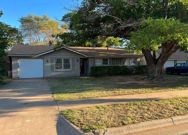 Photo of 1930 68th St, Lubbock, TX 79412