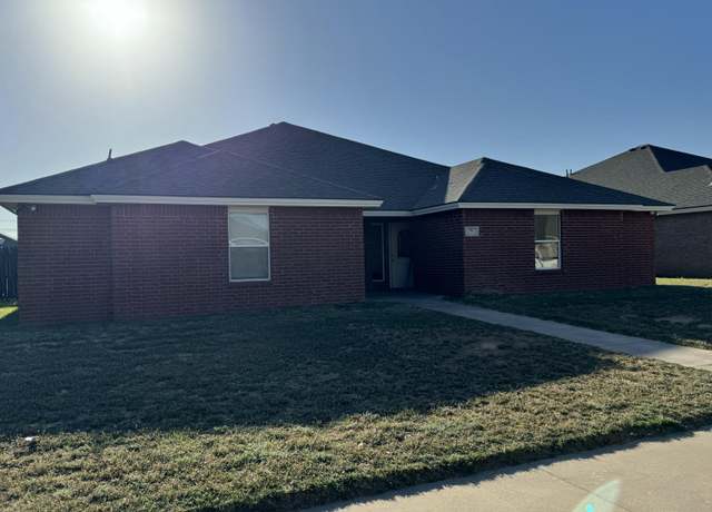 Property at 906 N Belmont Ave, Lubbock, TX 79416, 6 beds, 6 baths