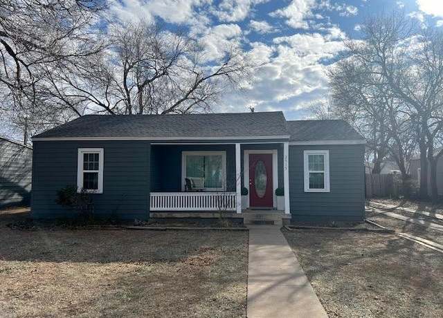 Property at 2515 29th St, Lubbock, TX 79410, 2 beds, 1 bath