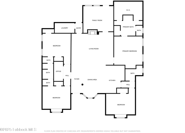 Property at 6304 78th St, Lubbock, TX 79424, 4 beds, 3 baths