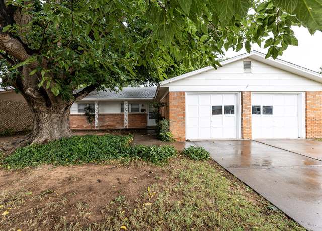 Property at 4707 46th St, Lubbock, TX 79414, 3 beds, 2 baths