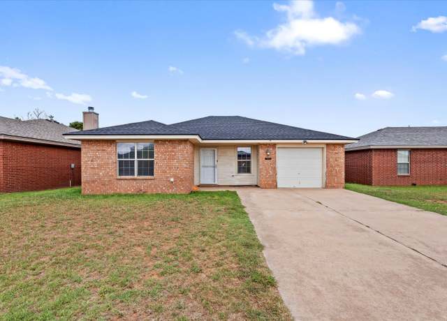Property at 1408 78th St, Lubbock, TX 79423, 3 beds, 2 baths