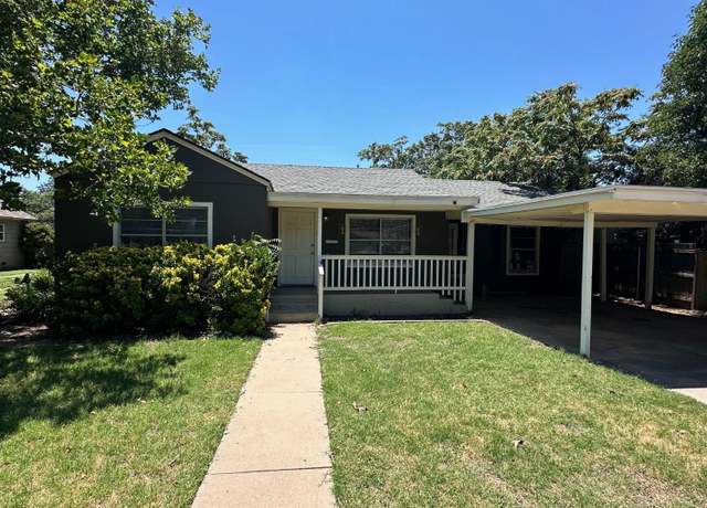 Property at 3113 26th St, Lubbock, TX 79410, 3 beds, 2 baths