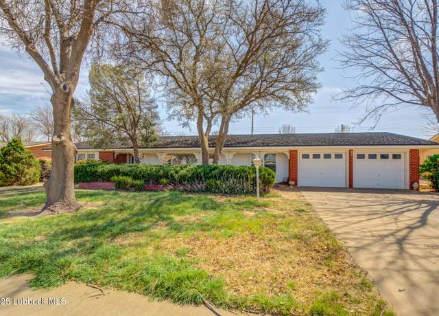 Property at 807 7th St, Wolfforth, TX 79382, 4 beds, 2 baths