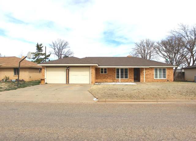 Property at 233 E 26th St, Littlefield, TX 79339, 3 beds, 2 baths
