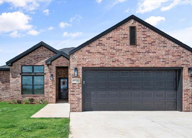Property at 6910 14th St, Lubbock, TX 79416, 3 beds, 2 baths