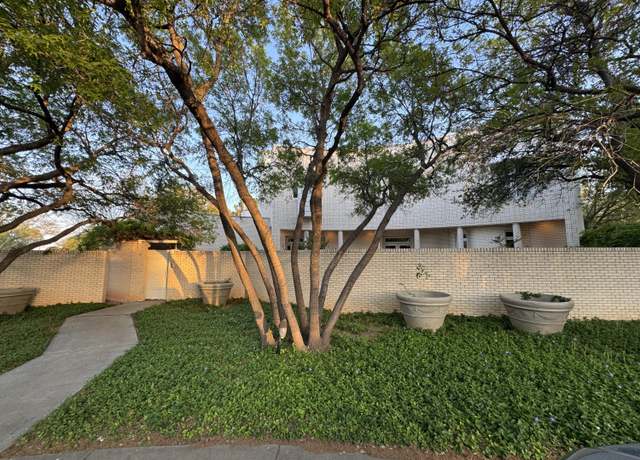 Property at 4809 19th St #7, Lubbock, TX 79407, 3 beds, 5 baths