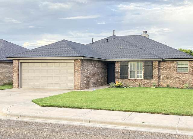 Property at 1505 Westminster Ave, Wolfforth, TX 79382, 3 beds, 2 baths