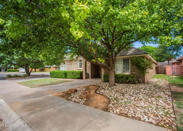 Property at 5110 1st Pl, Lubbock, TX 79416, 3 beds, 2 baths