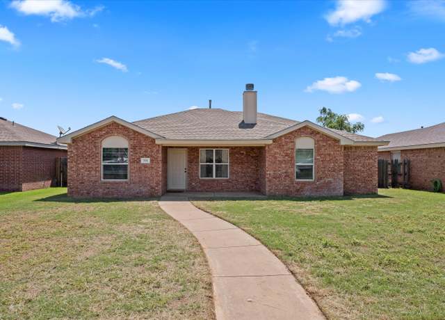 Property at 504 N Dover Ave, Lubbock, TX 79416, 3 beds, 2 baths