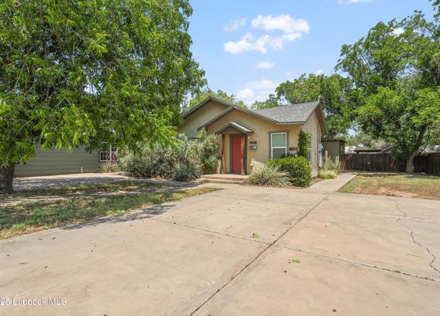 Property at 3118 37th St, Lubbock, TX 79413, 3 beds, 3 baths
