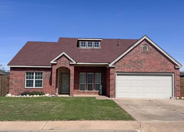 Property at 804 Birch St, Idalou, TX 79329, 4 beds, 2 baths