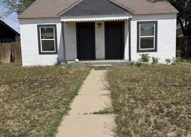 Property at 2116 20th St, Lubbock, TX 79411, 3 beds, 2 baths