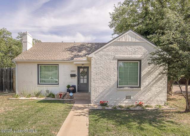 Property at 2602 25th St, Lubbock, TX 79410, 3 beds, 2 baths
