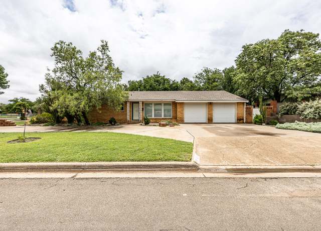 Property at 3101 40th St, Lubbock, TX 79413, 3 beds, 2 baths