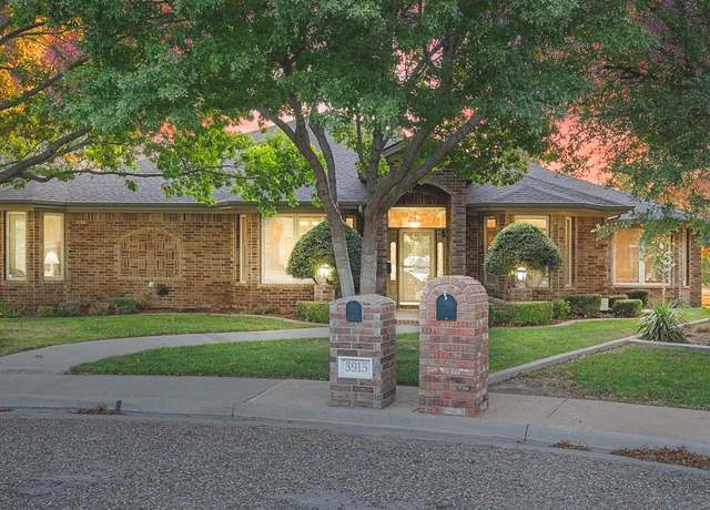 Property at 3915 76th St, Lubbock, TX 79423, 2 beds, 2 baths
