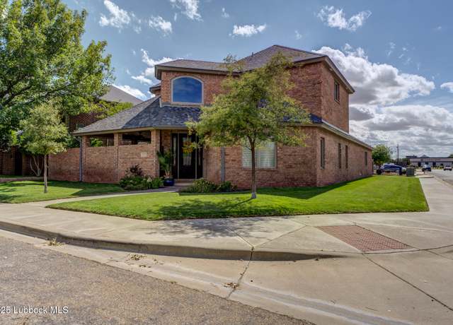 Property at 10202 Peoria Ave, Lubbock, TX 79423, 3 beds, 3.5 baths
