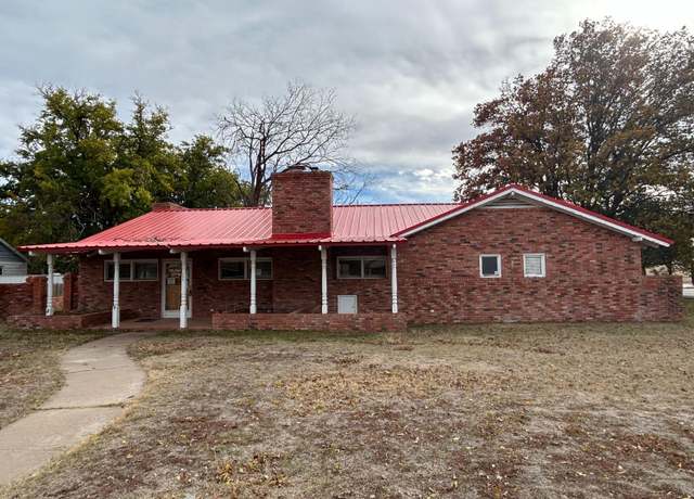 Property at 200 E 11th St, Littlefield, TX 79339, 3 beds, 2 baths
