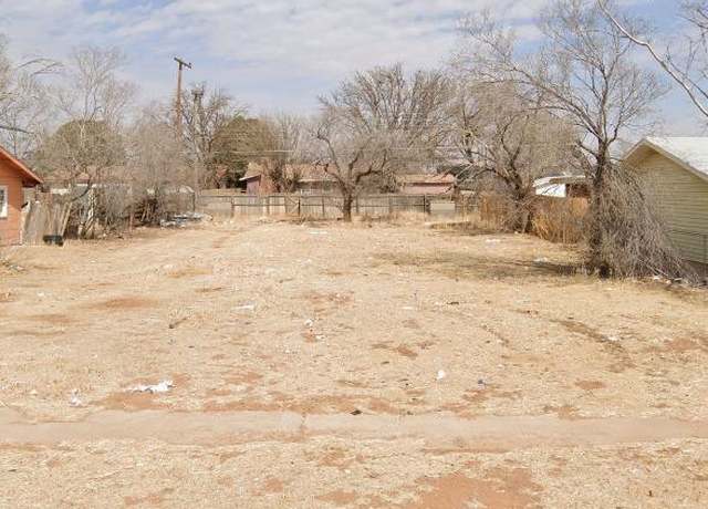 Property at 2915 E Baylor St, Lubbock, TX 79403