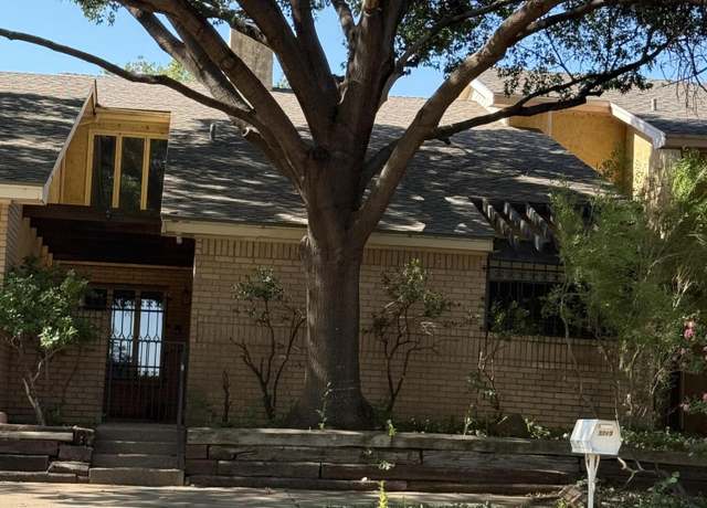 Property at 3203 64th St, Lubbock, TX 79413, 2 beds, 3 baths