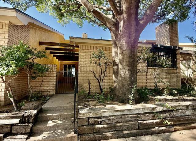 Property at 3203 64th St, Lubbock, TX 79413, 2 beds, 3 baths