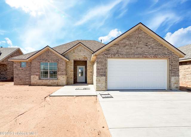 Property at 1003 N 5th St, Wolfforth, TX 79382, 3 beds, 2 baths