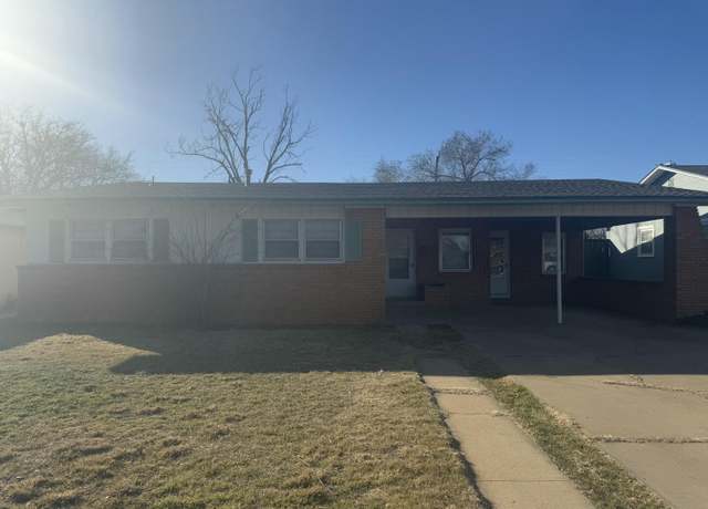 Property at 2709 39th St, Lubbock, TX 79413, 3 beds, 2 baths