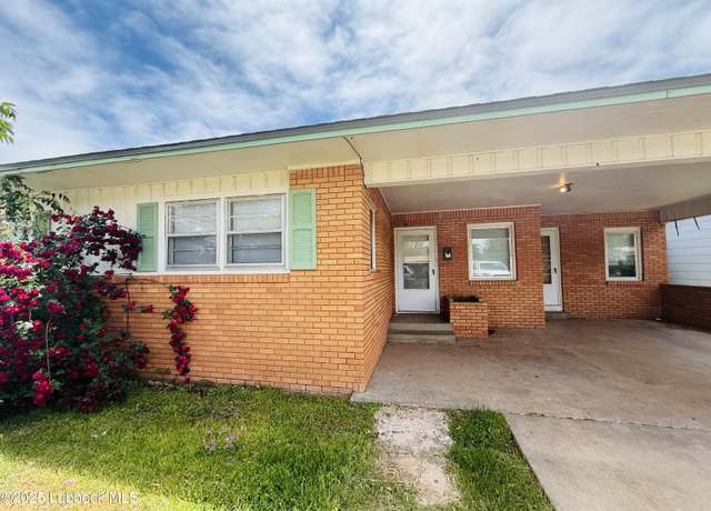 Property at 2709 39th St, Lubbock, TX 79413, 3 beds, 2 baths