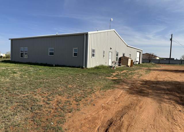 Property at 1523 County Rd 533, Brownfield, TX 79316, 4 beds, 2 baths