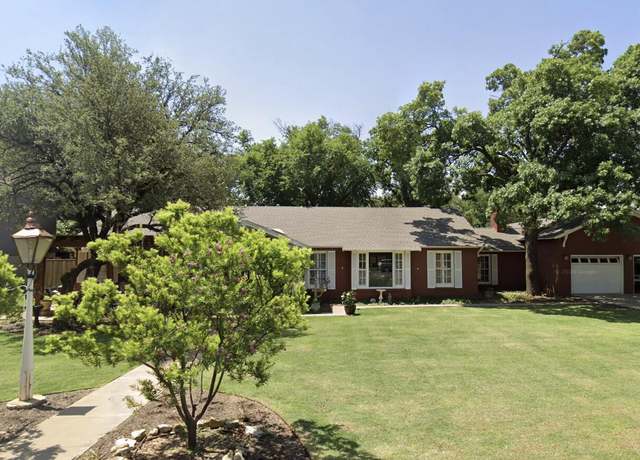 Property at 4605 18th St, Lubbock, TX 79416, 4 beds, 3 baths