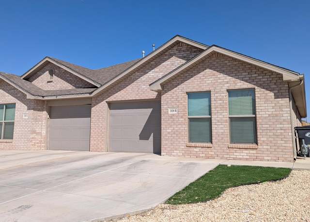 Property at 2120 N J Ave, Lubbock, TX 79403, 6 beds, 4 baths