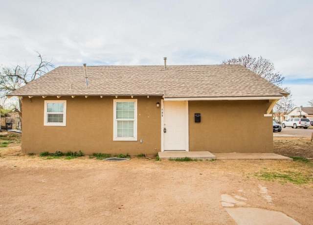 Property at 755 W Knox St, Slaton, TX 79364, 3 beds, 1 bath