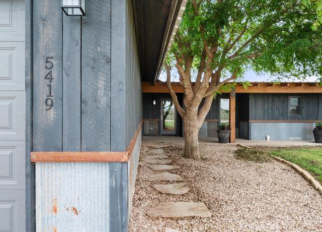 Property at 5419 166th St, Lubbock, TX 79424, 4 beds, 5 baths