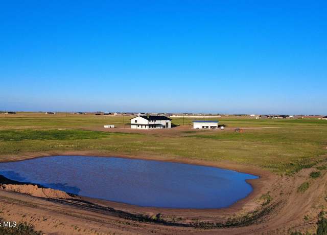 Property at 21701 County Rd 2040, Lubbock, TX 79423, 5 beds, 4.5 baths