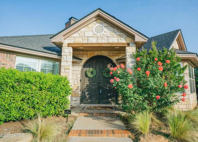 Property at 10602 Topeka Ave, Lubbock, TX 79424, 3 beds, 3 baths