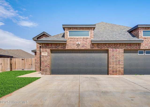 Property at 1206 N Essex Ave, Lubbock, TX 79416, 3 beds, 2 baths