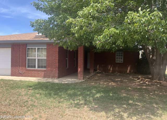 Property at 1302 81st St, Lubbock, TX 79423, 3 beds, 2 baths
