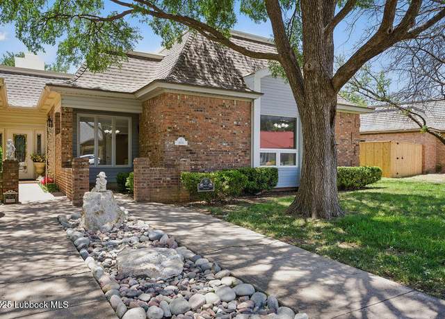 Property at 4909 94th St, Lubbock, TX 79424, 2 beds, 2 baths
