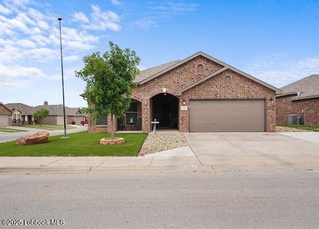 Property at 7401 103rd St, Lubbock, TX 79424, 4 beds, 2 baths