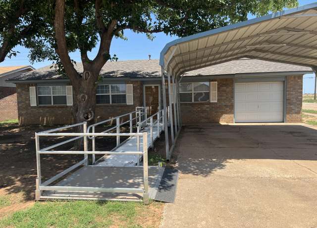 Property at 4702 Marshall St, Lubbock, TX 79416, 3 beds, 1.5 baths