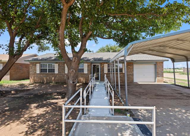 Property at 4702 Marshall St, Lubbock, TX 79416, 3 beds, 1.5 baths