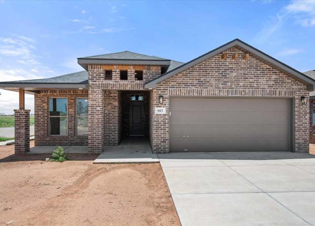 Property at 917 E 35th St, Wolfforth, TX 79382, 3 beds, 2 baths