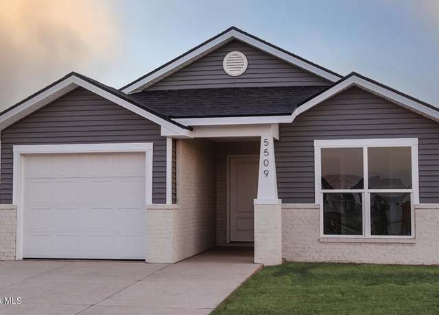 Property at 2012 Herd Ave, Wolfforth, TX 79382, 3 beds, 2 baths