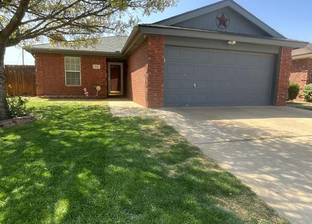 Property at 711 9th St, Wolfforth, TX 79382, 3 beds, 2 baths