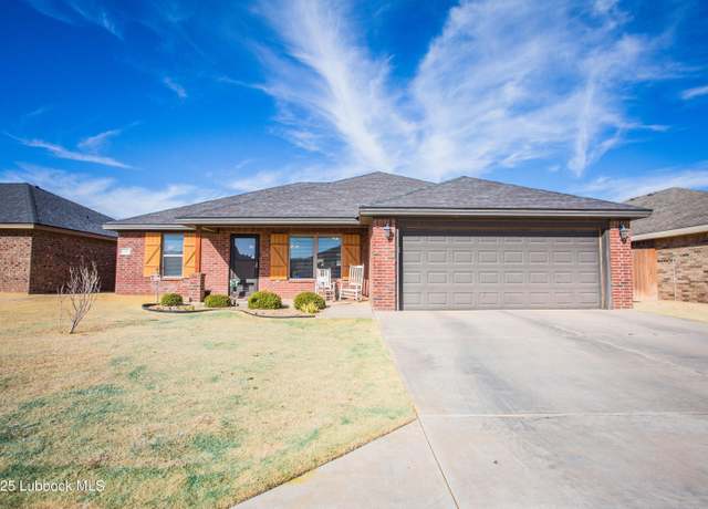 Property at 8804 15th St, Lubbock, TX 79416, 3 beds, 2 baths